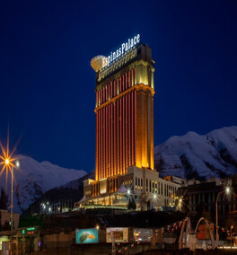 هتل اسپیناس پالاس